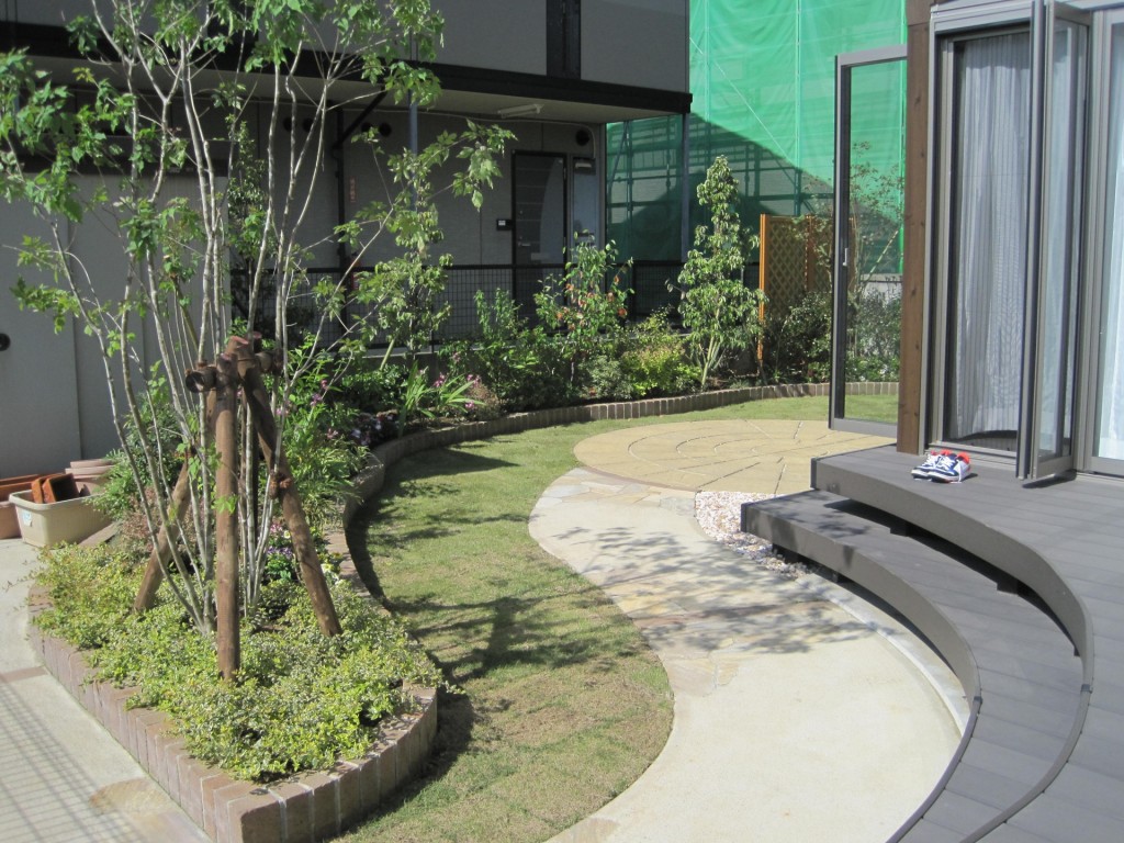 東松島市植栽工事　完成した様子