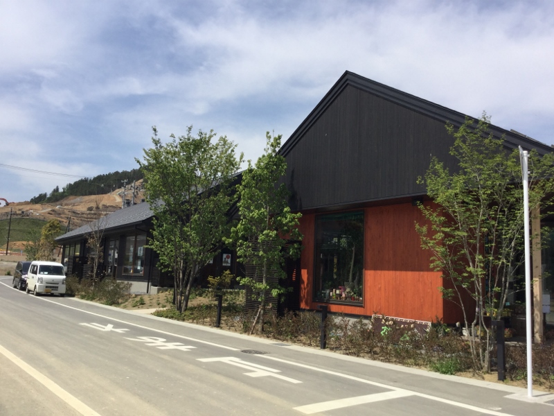 女川駅前商業施設